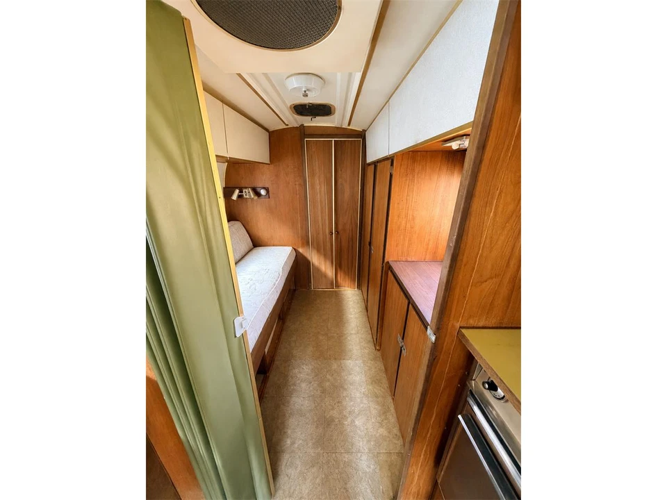 1969 Airstream - Image 16 of 24