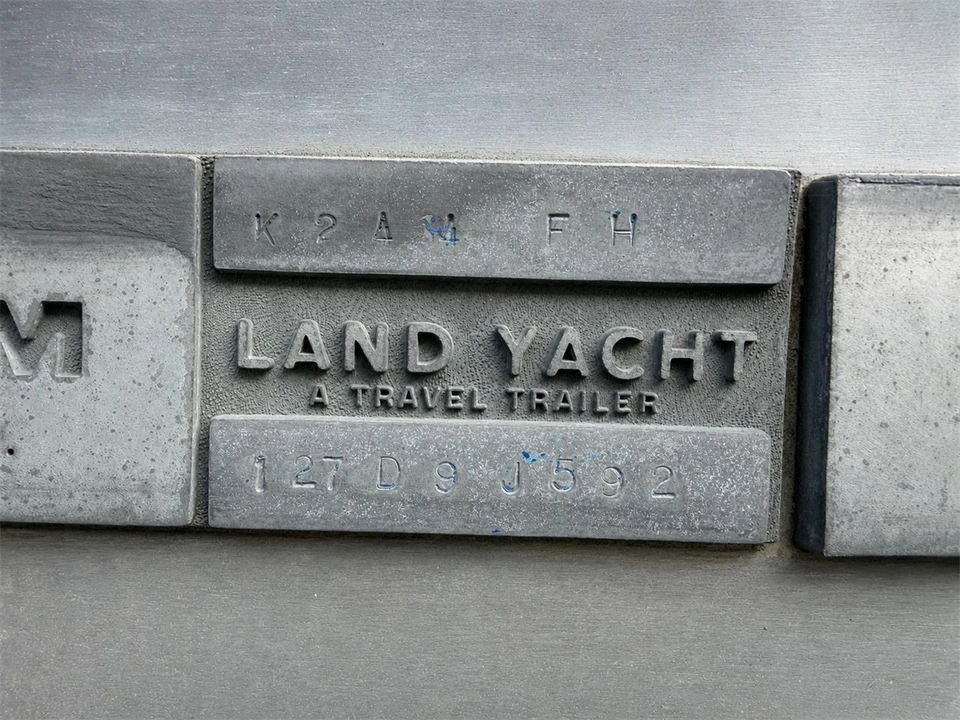 1969 Airstream - Image 23 of 24
