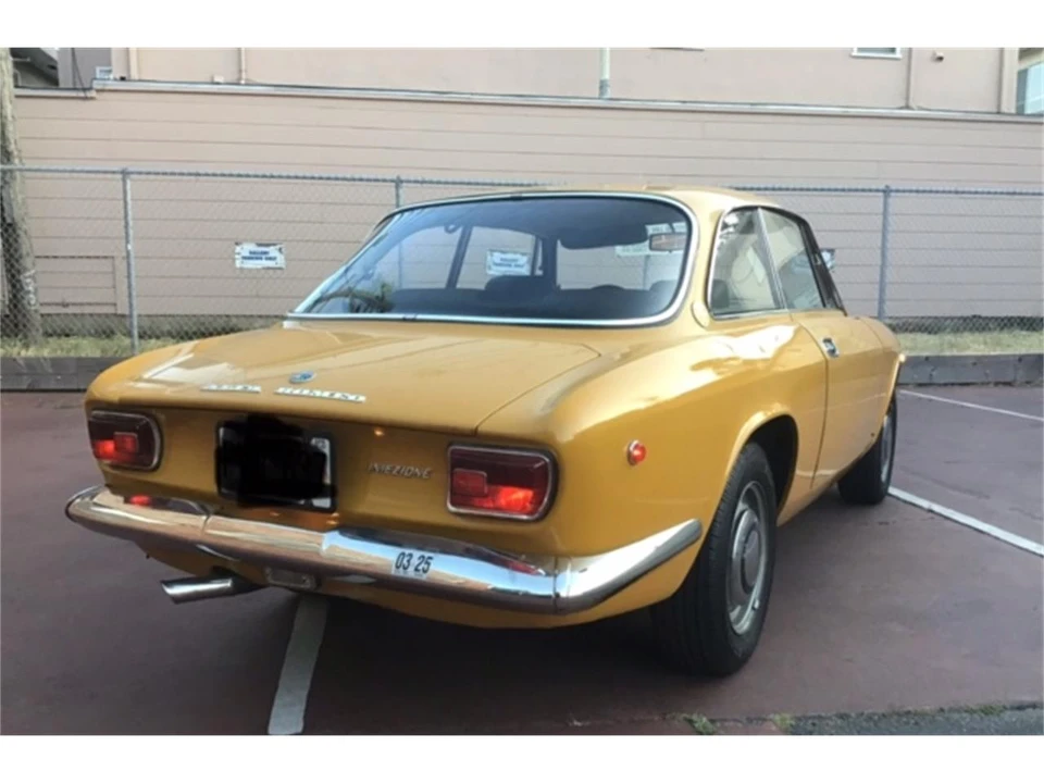 1969 Alfa Romeo 1750 GT Veloce - Image 10 of 31