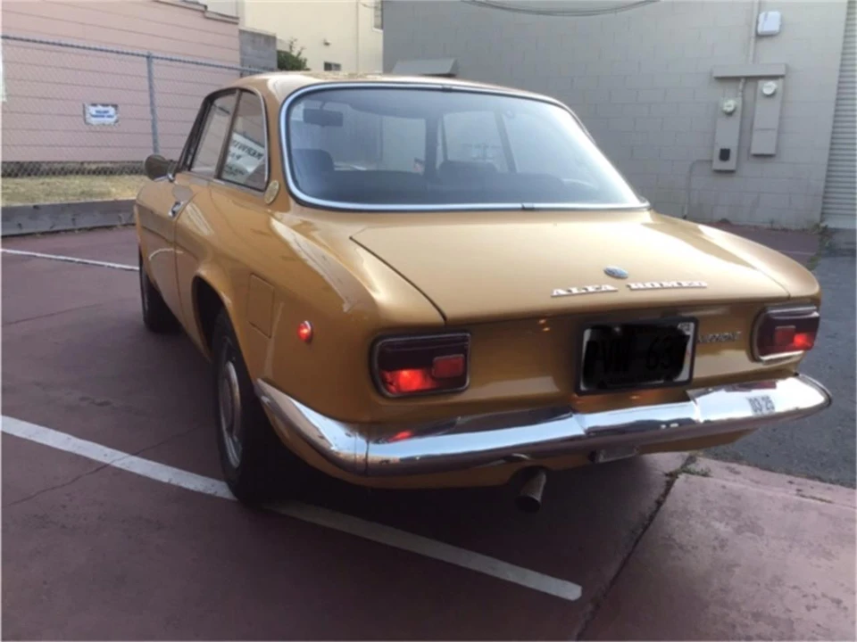1969 Alfa Romeo 1750 GT Veloce - Image 12 of 31