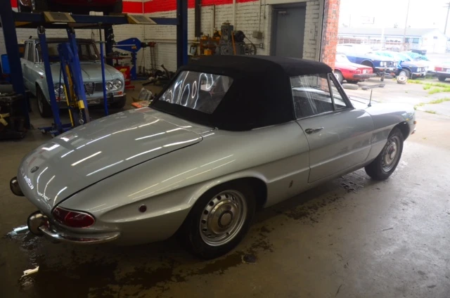 1969 Alfa Romeo Series 1 - Image 13 of 31
