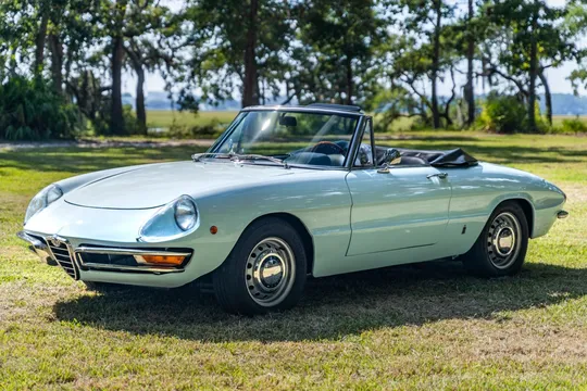 1969 Alfa Romeo 1750 Spider Veloce