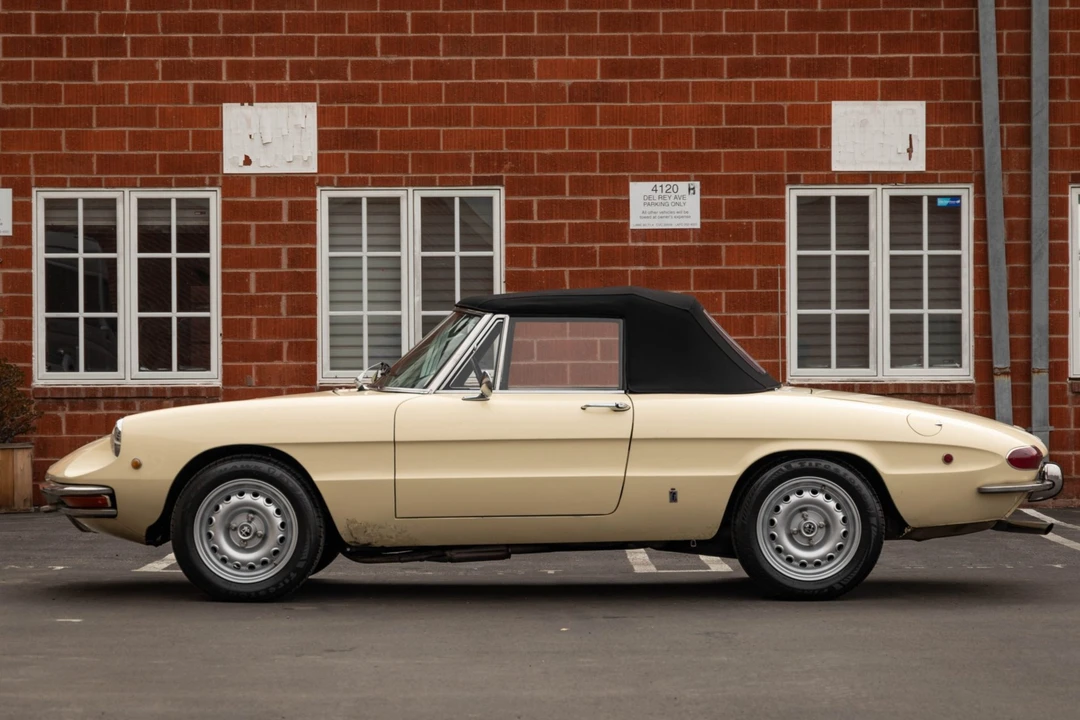 1969 Alfa Romeo Series 1 - Image 2 of 31