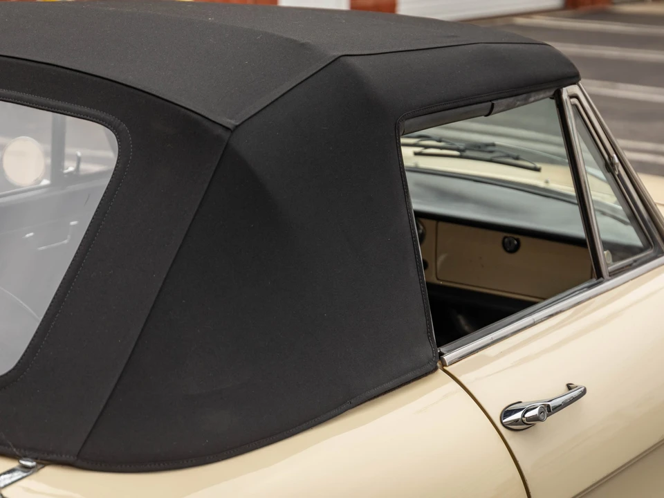 1969 Alfa Romeo Series 1 - Image 29 of 31
