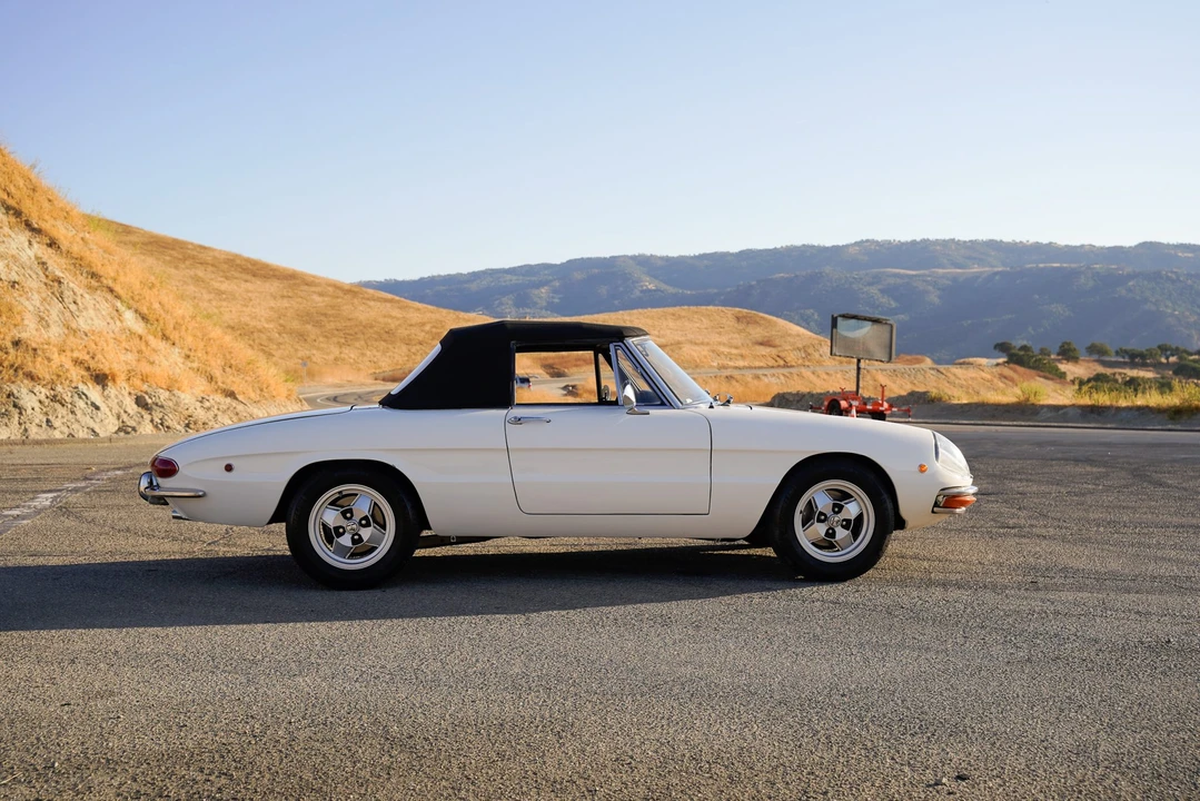 1969 Alfa Romeo Series 1 - Image 30 of 31