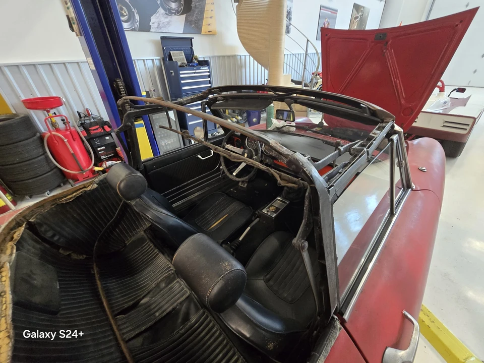 1969 Alfa Romeo Series 1 - Image 24 of 31