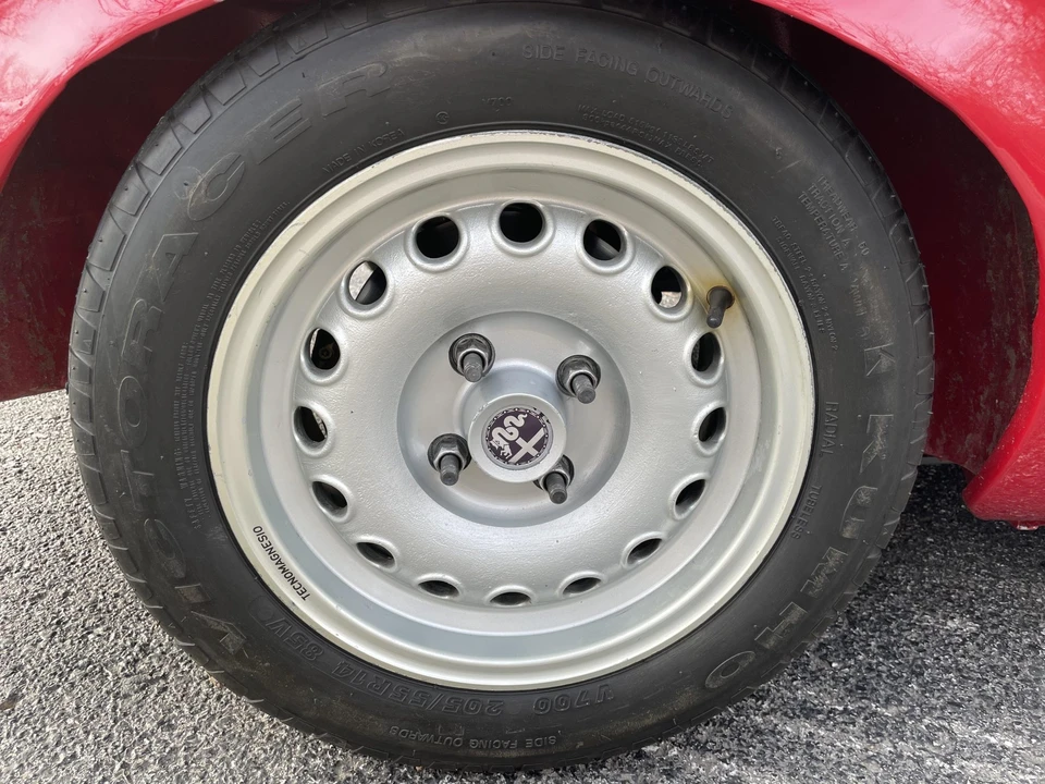 1969 Alfa Romeo Series 1 - Image 29 of 31