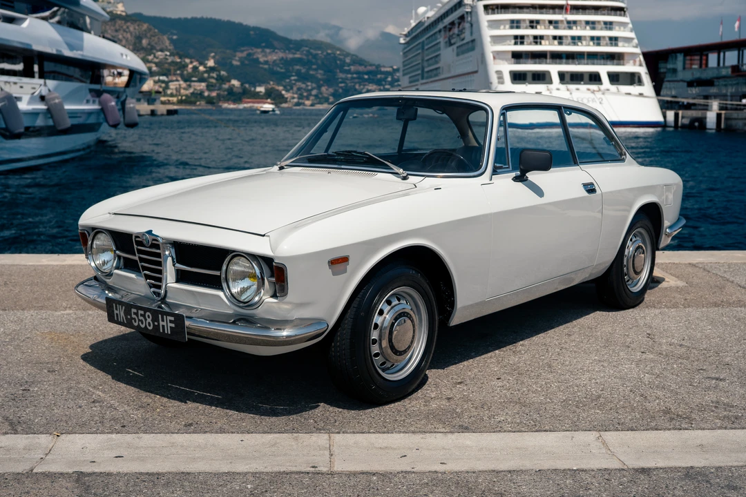 1969 Alfa Romeo GT 1300 Junior - Image 9 of 31