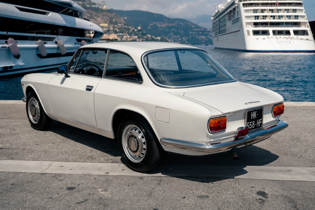 1969 Alfa Romeo GT 1300 Junior - Image 7 of 31