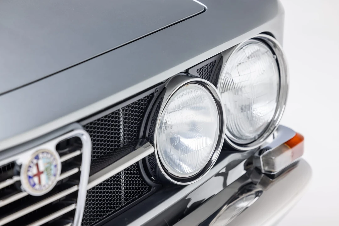 1969 Alfa Romeo 1750 GT Veloce - Image 22 of 31