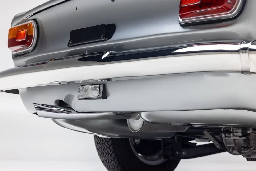 1969 Alfa Romeo 1750 GT Veloce - Image 30 of 31