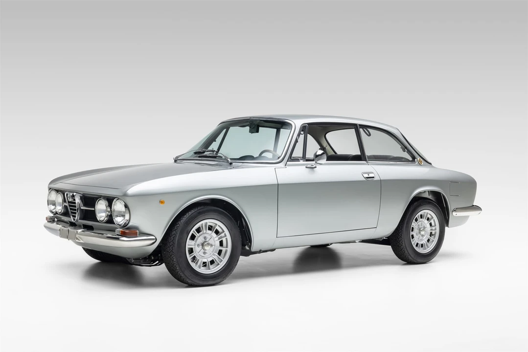 1969 Alfa Romeo 1750 GT Veloce - Image 3 of 31