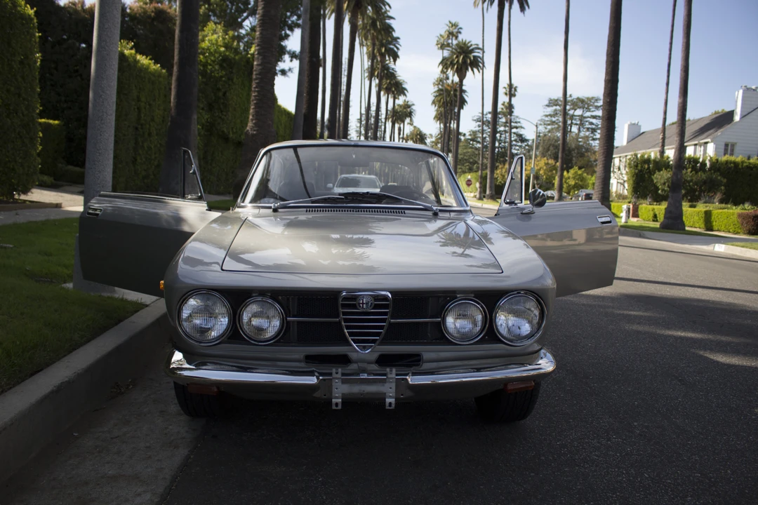 1969 Alfa Romeo 1750 GT Veloce - Image 15 of 31