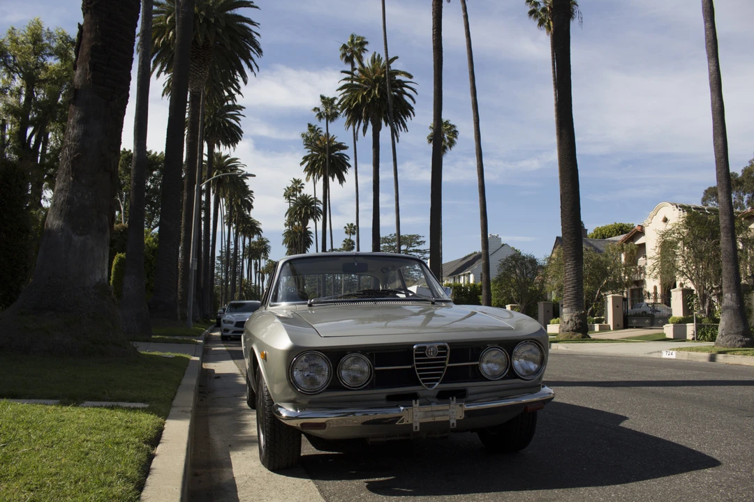 1969 Alfa Romeo 1750 GT Veloce - Image 17 of 31