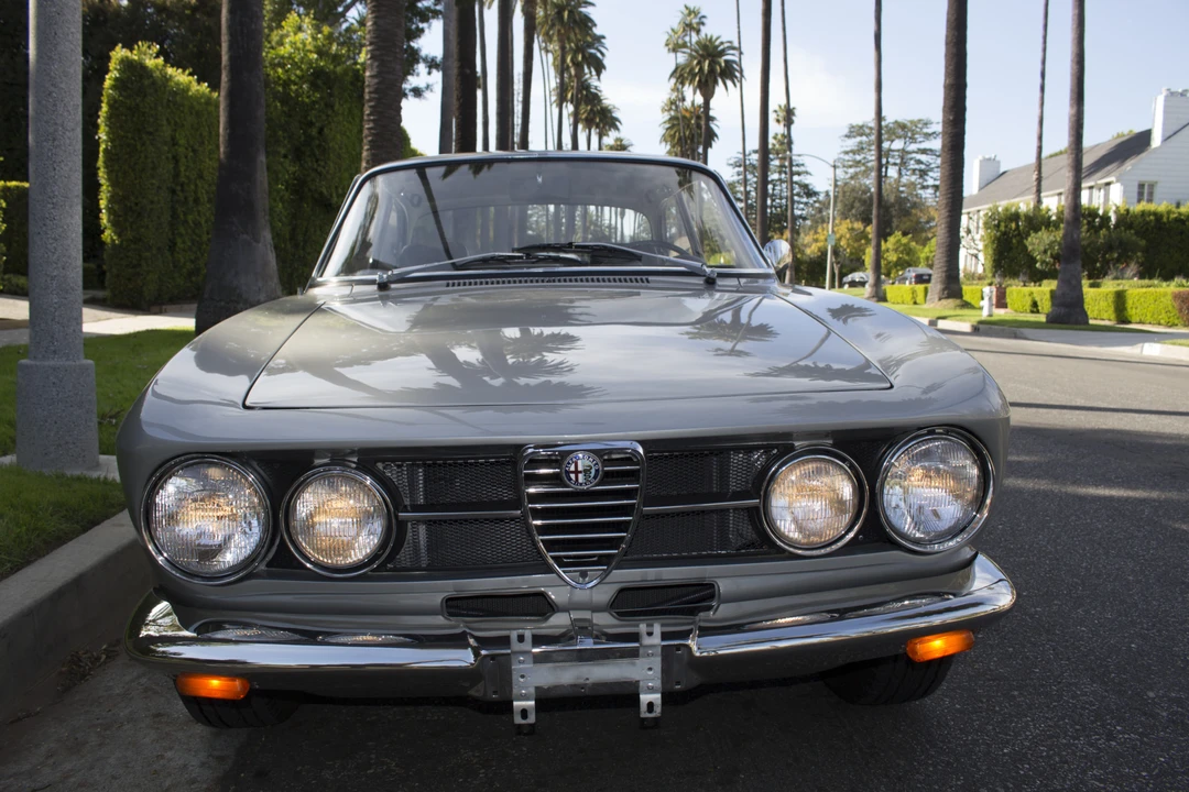 1969 Alfa Romeo 1750 GT Veloce - Image 16 of 31