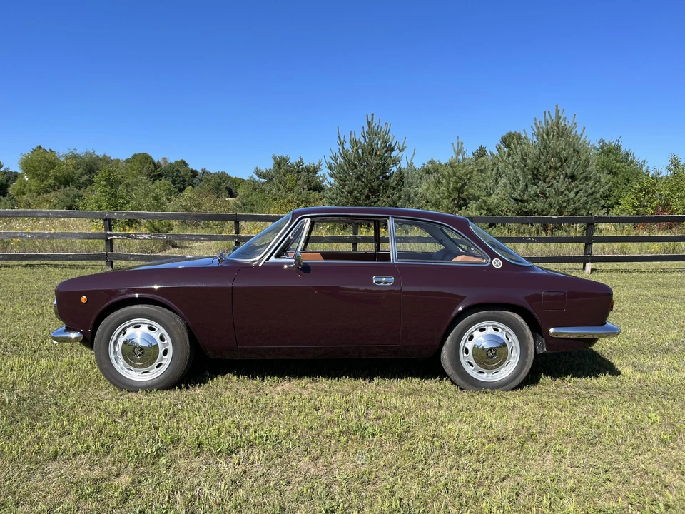 1969 Alfa Romeo 1750 GT Veloce - Image 6 of 31