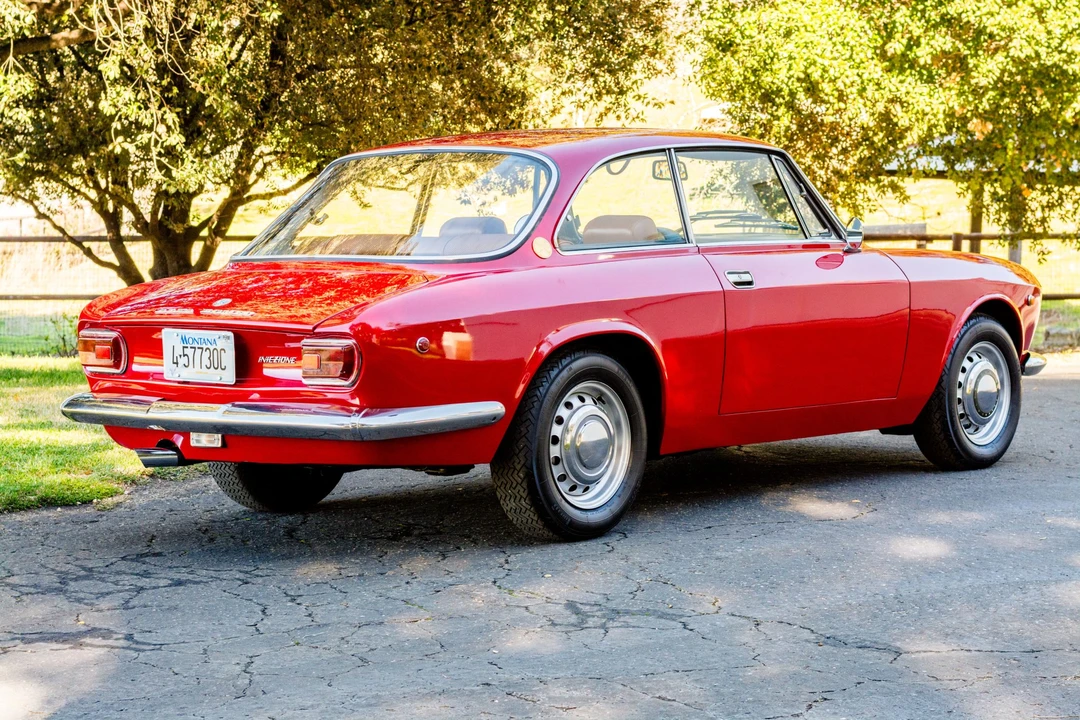 1969 Alfa Romeo 1750 GT Veloce - Image 8 of 31