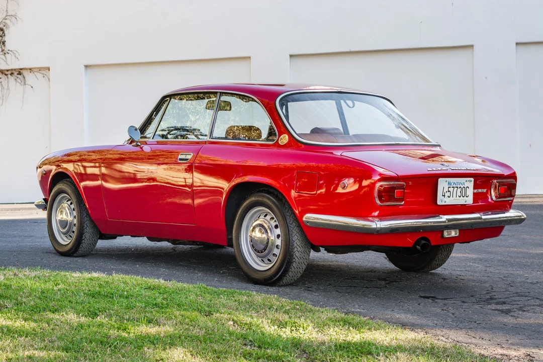 1969 Alfa Romeo 1750 GT Veloce - Image 6 of 31