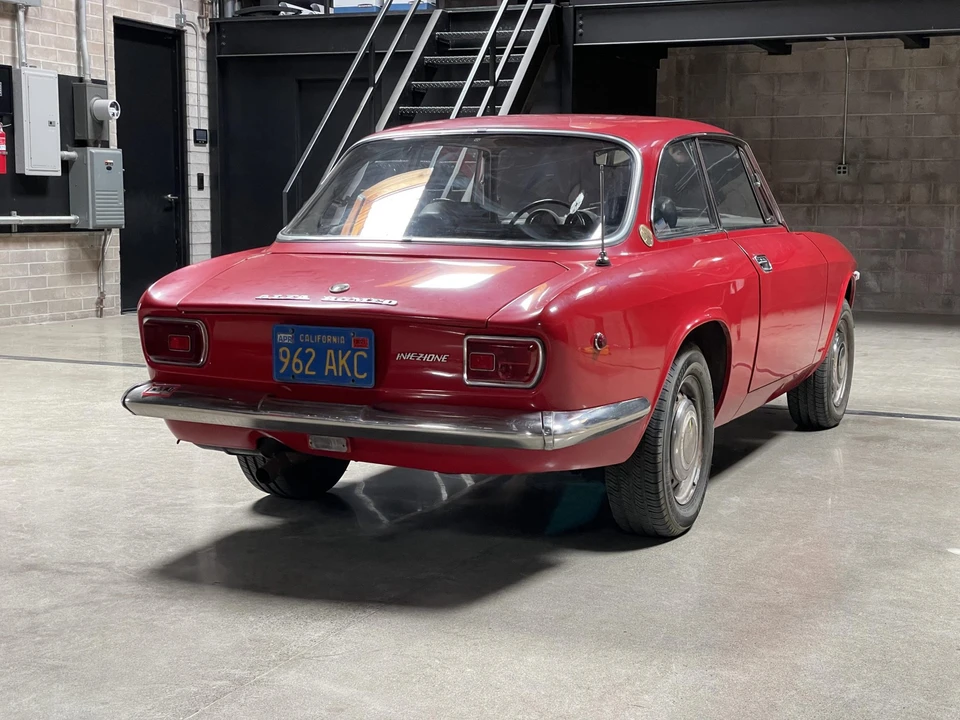 1969 Alfa Romeo 1750 GT Veloce - Image 30 of 31