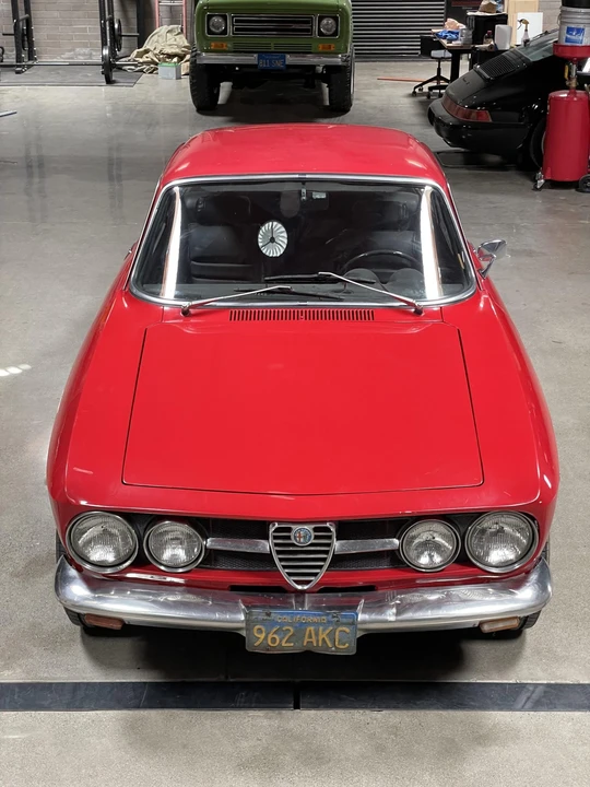 1969 Alfa Romeo 1750 GT Veloce - Image 10 of 31