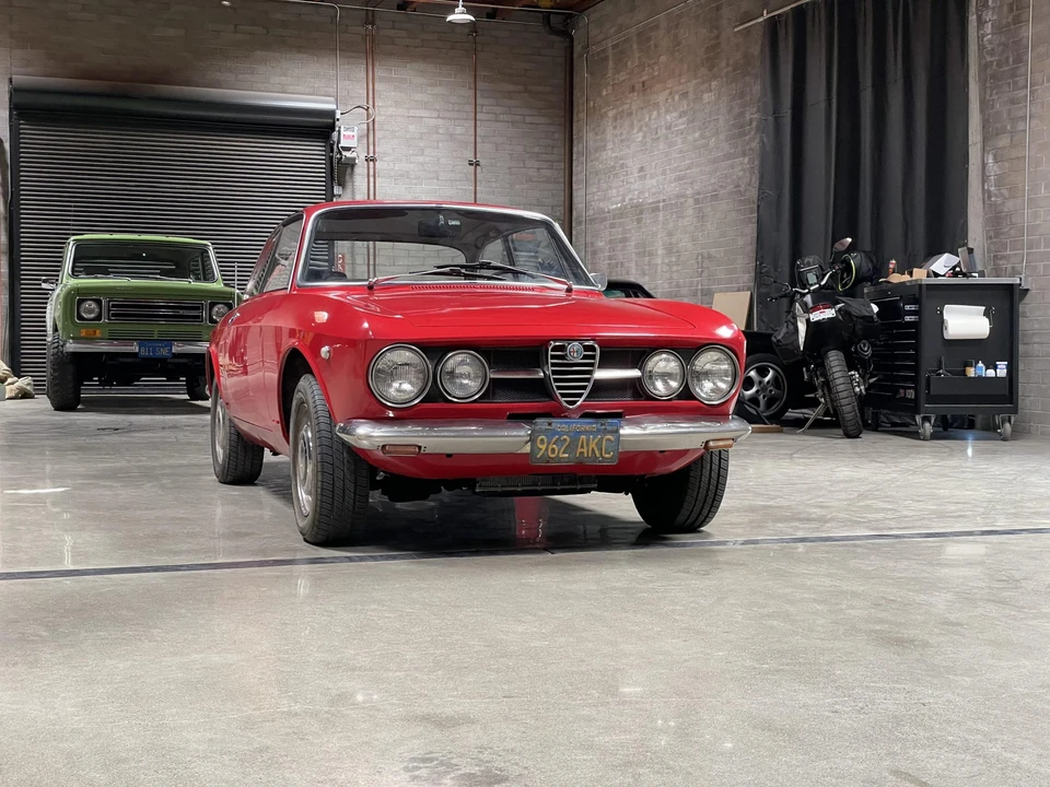 1969 Alfa Romeo 1750 GT Veloce - Image 7 of 31