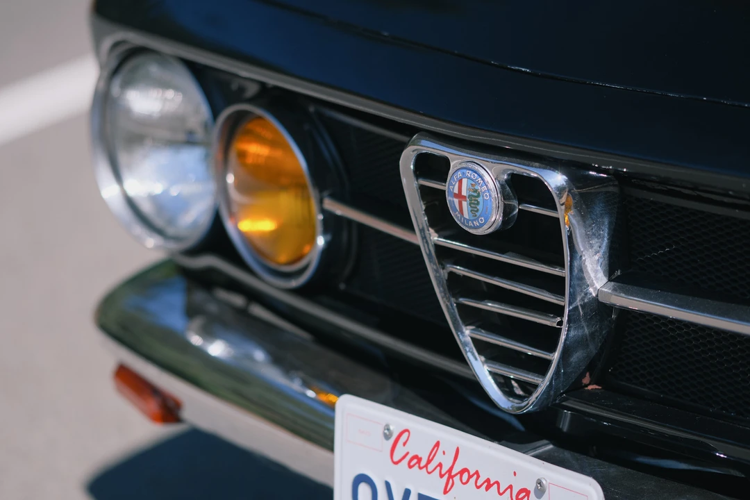1969 Alfa Romeo 1750 GT Veloce - Image 28 of 31