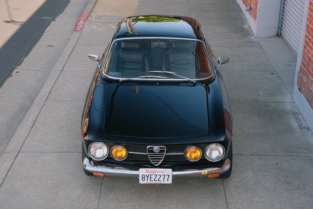 1969 Alfa Romeo 1750 GT Veloce - Image 27 of 31