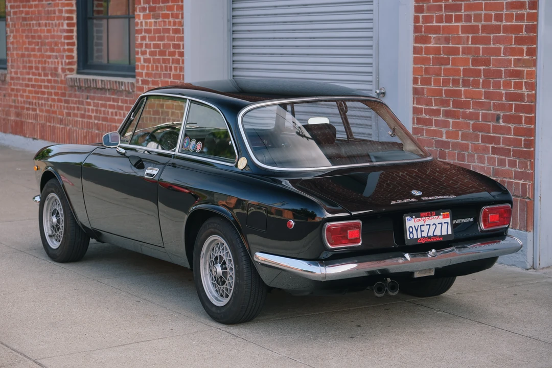1969 Alfa Romeo 1750 GT Veloce - Image 19 of 31