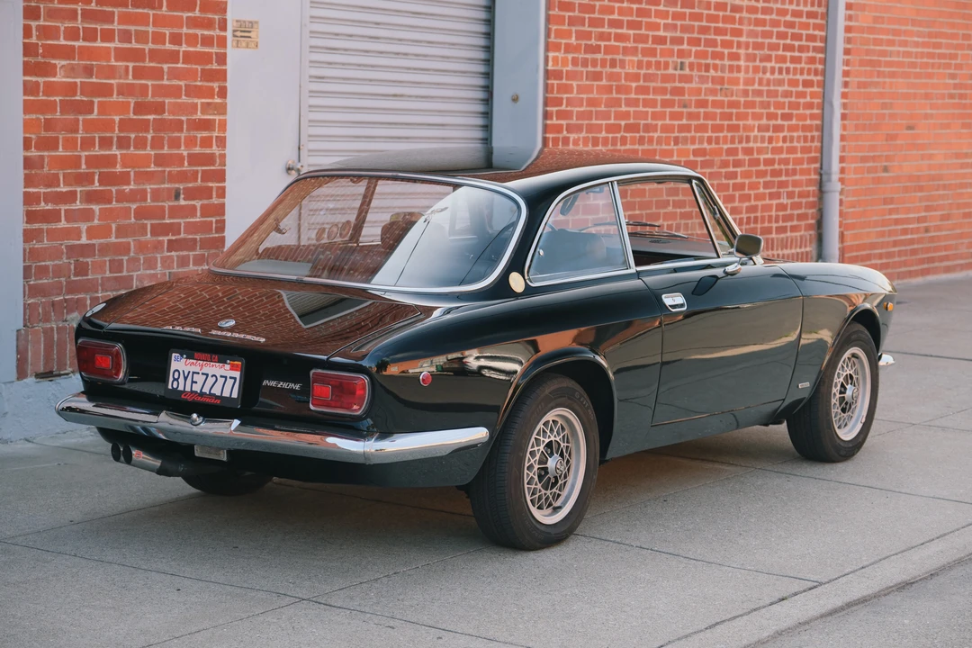 1969 Alfa Romeo 1750 GT Veloce - Image 23 of 31