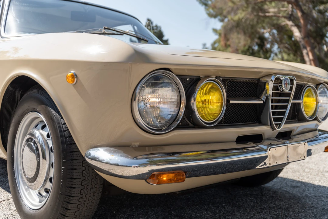 1969 Alfa Romeo 1750 GT Veloce - Image 23 of 31