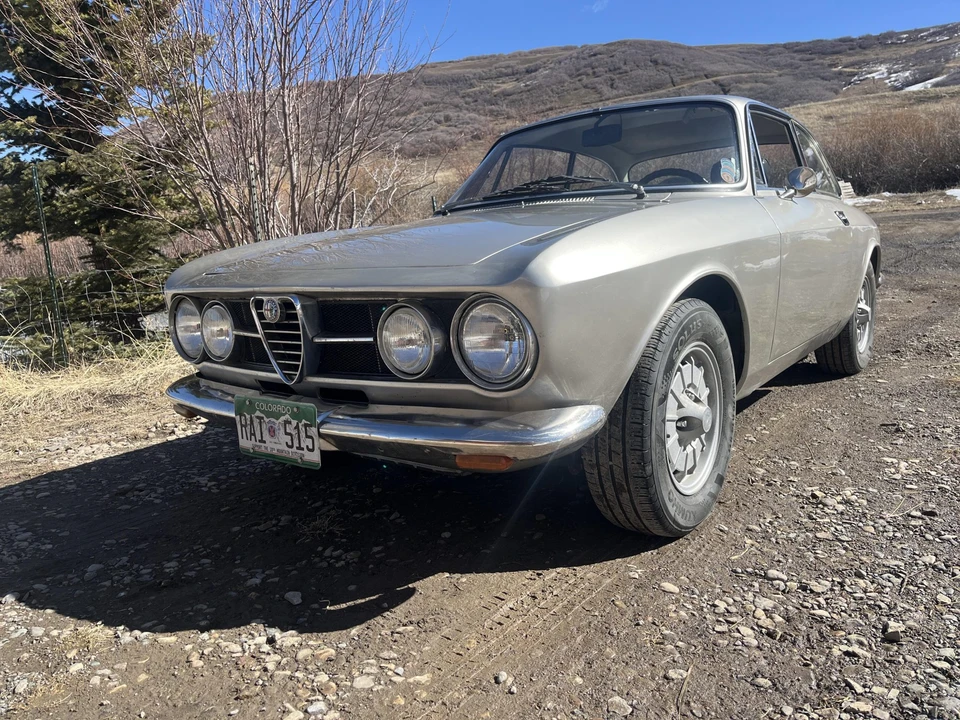 1969 Alfa Romeo 1750 GT Veloce - Image 4 of 31