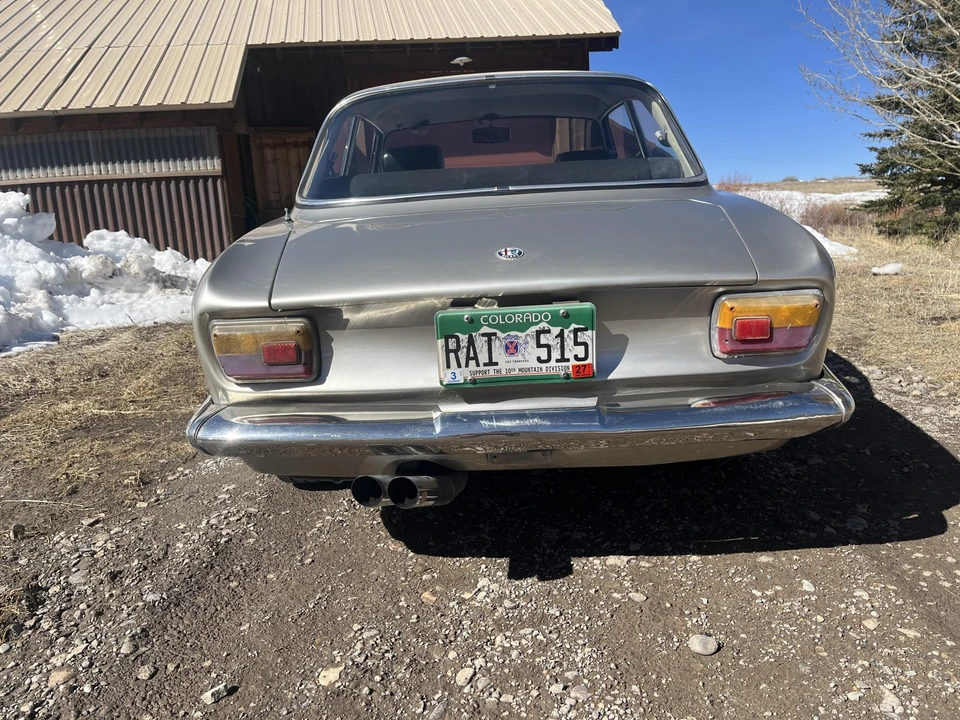 1969 Alfa Romeo 1750 GT Veloce - Image 19 of 31