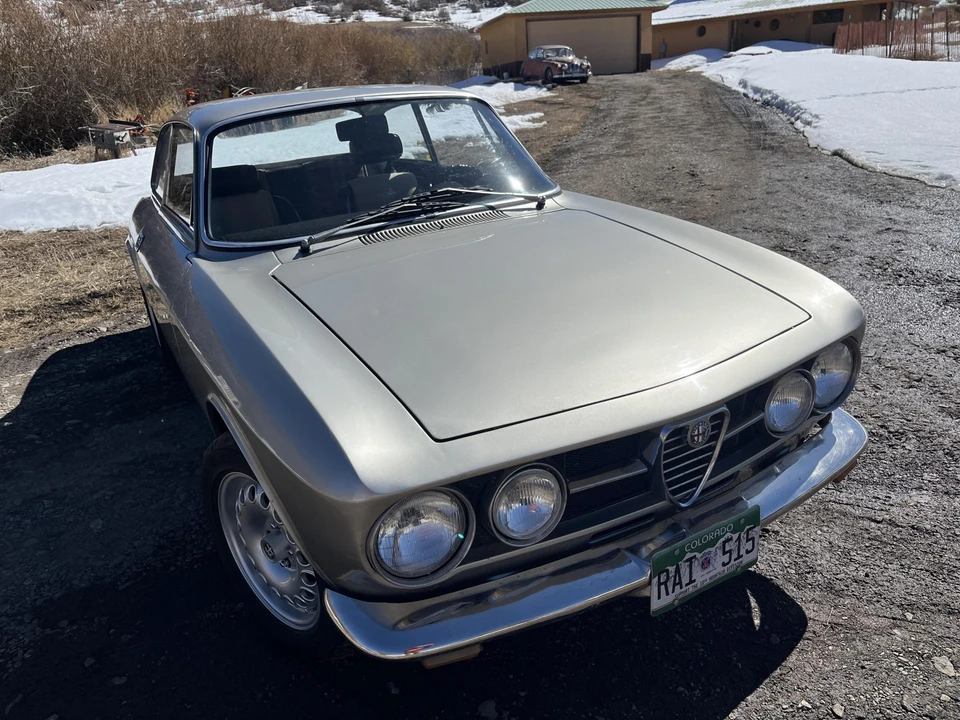 1969 Alfa Romeo 1750 GT Veloce - Image 8 of 31