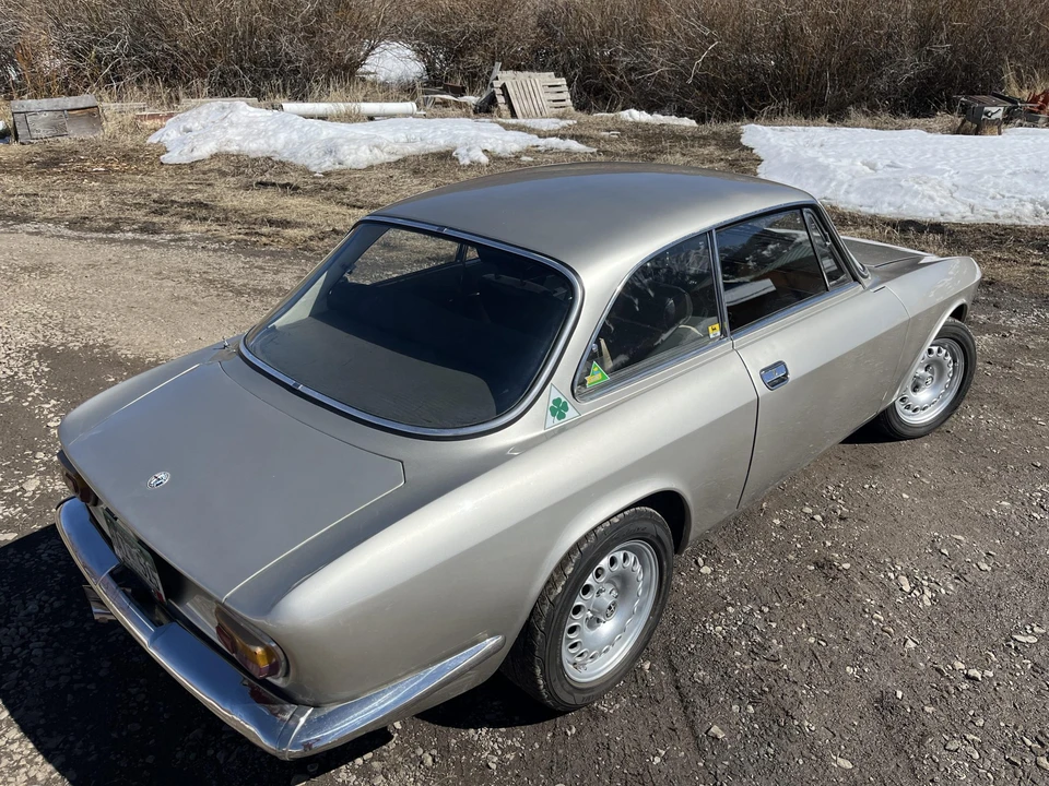 1969 Alfa Romeo 1750 GT Veloce - Image 15 of 31
