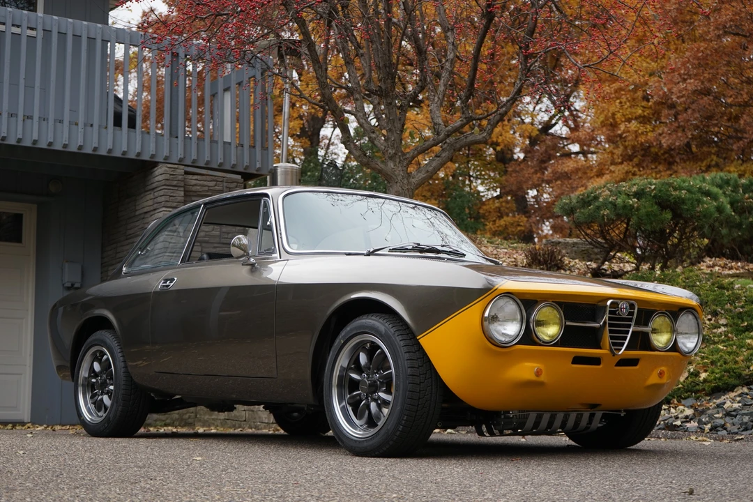 1969 Alfa Romeo Giulia Sprint GT Veloce - Image 8 of 31