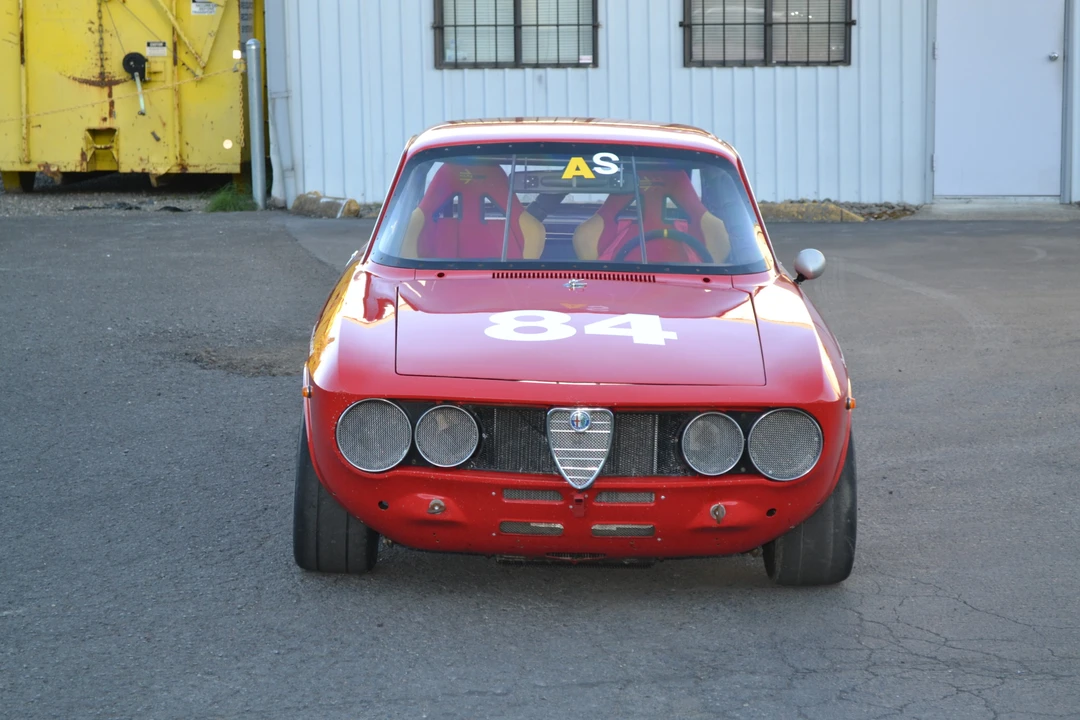 1969 Alfa Romeo Giulia Sprint GT Veloce - Image 4 of 31