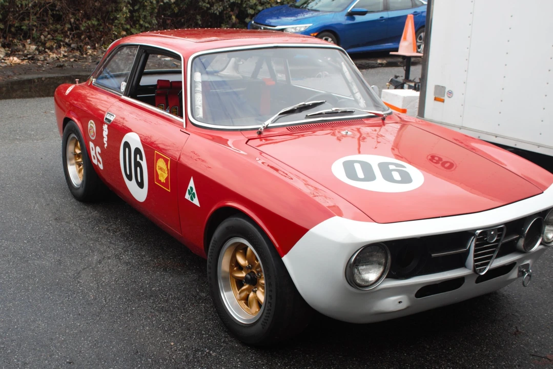 1969 Alfa Romeo 1750 GT Veloce - Image 5 of 31