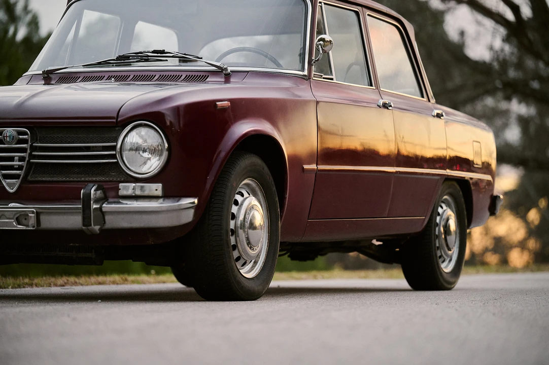 1969 Alfa Romeo Giulia Sprint GTA - Image 22 of 31