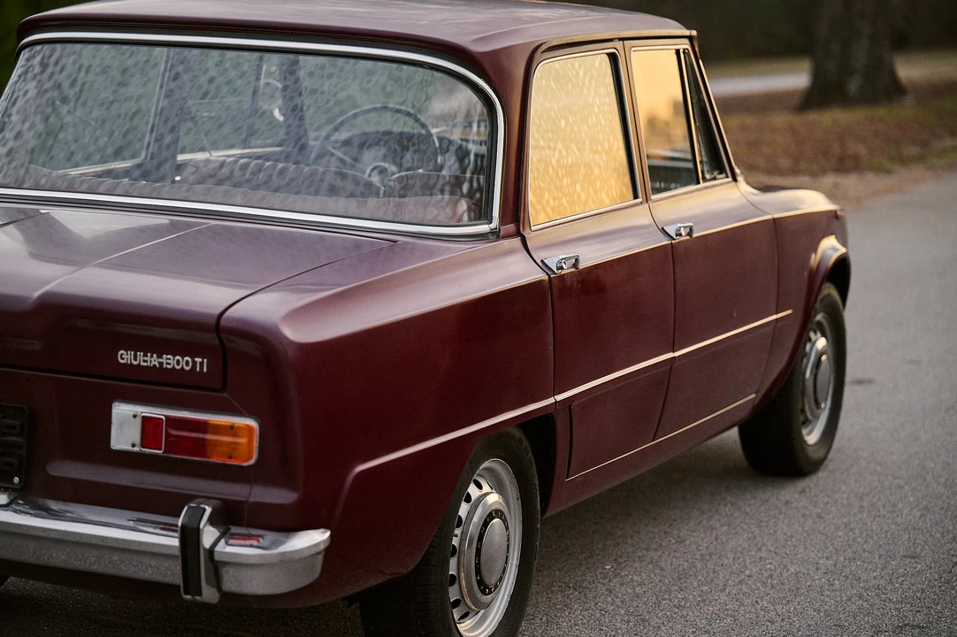 1969 Alfa Romeo Giulia Sprint GTA - Image 12 of 31