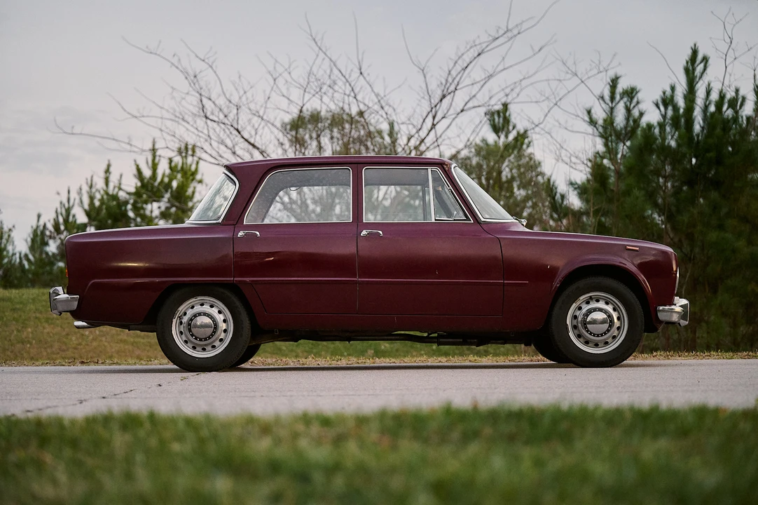 1969 Alfa Romeo Giulia Sprint GTA - Image 7 of 31