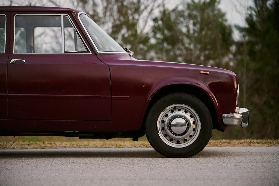 1969 Alfa Romeo Giulia Sprint GTA - Image 10 of 31