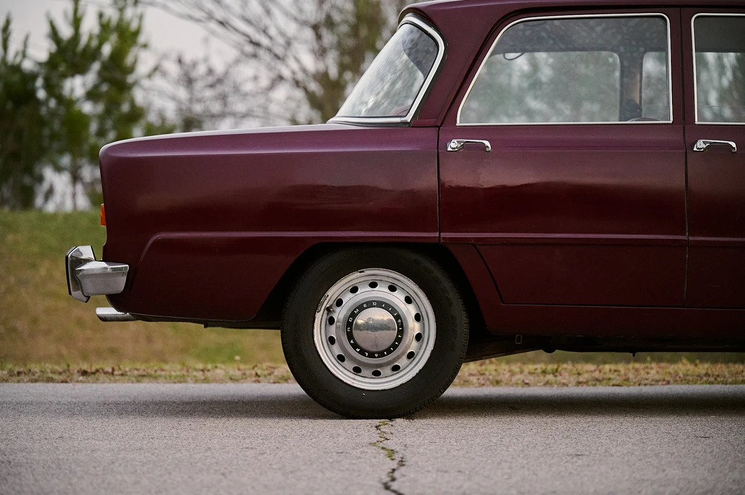 1969 Alfa Romeo Giulia Sprint GTA - Image 14 of 31