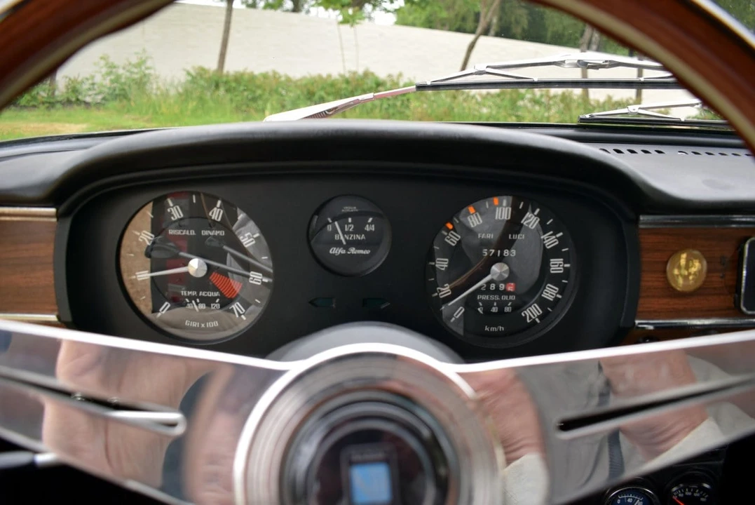 1969 Alfa Romeo Giulia - Image 29 of 30