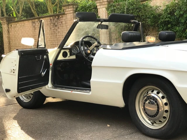 1969 Alfa Romeo Series 1 - Image 24 of 31