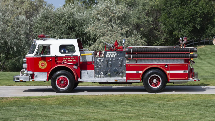 1969 American LaFrance - Image 2 of 15