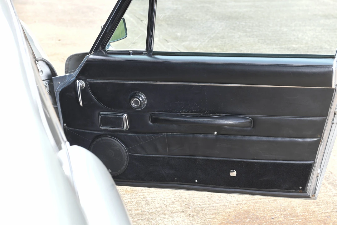 1969 Aston Martin DB6 - Image 26 of 31