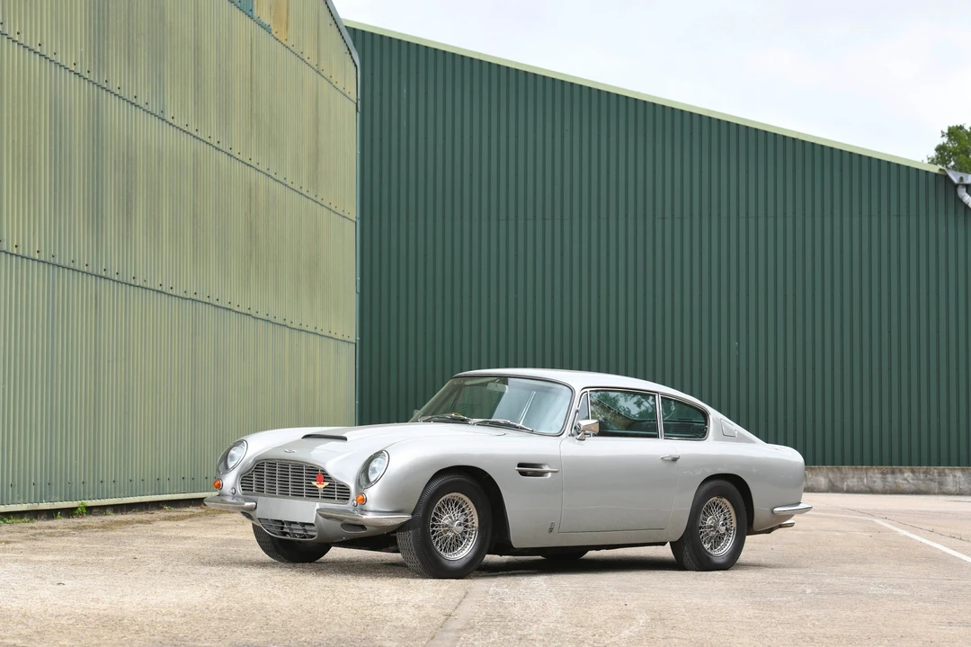 1969 Aston Martin DB6 - Image 17 of 31