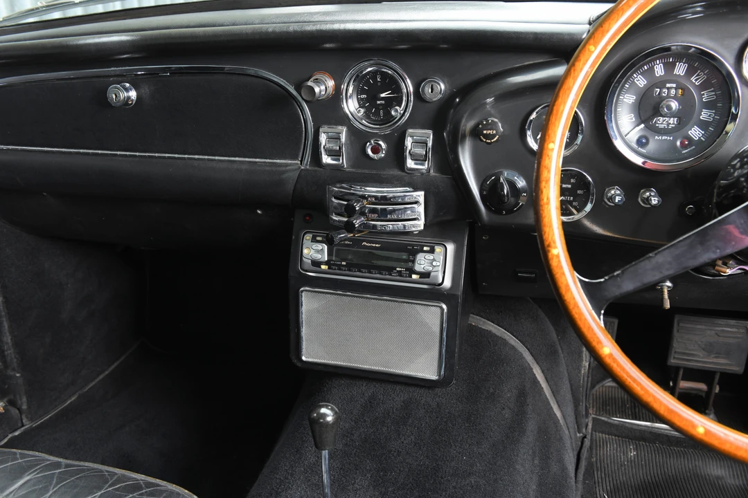1969 Aston Martin DB6 - Image 15 of 31