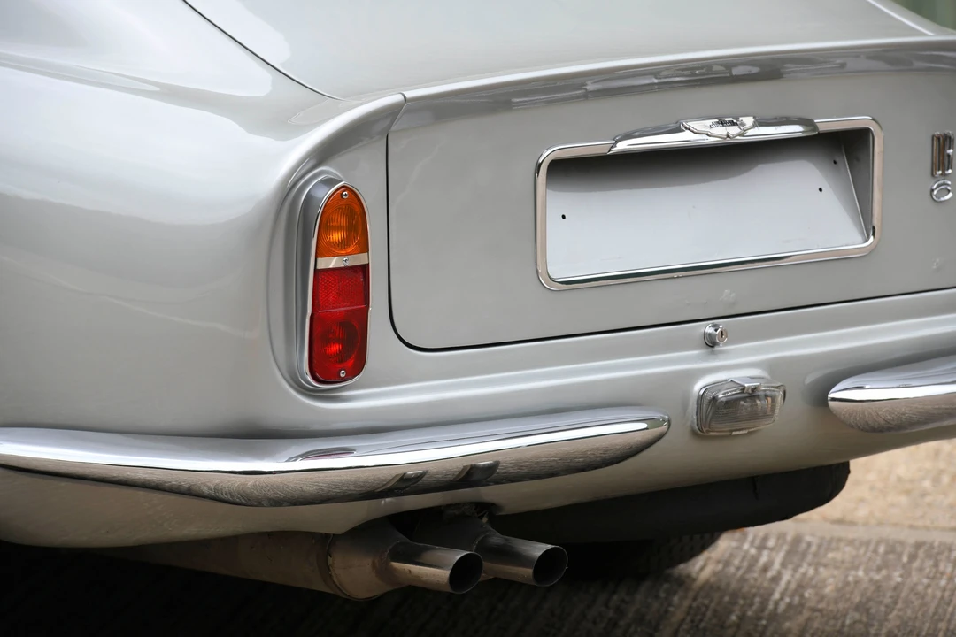 1969 Aston Martin DB6 - Image 28 of 31