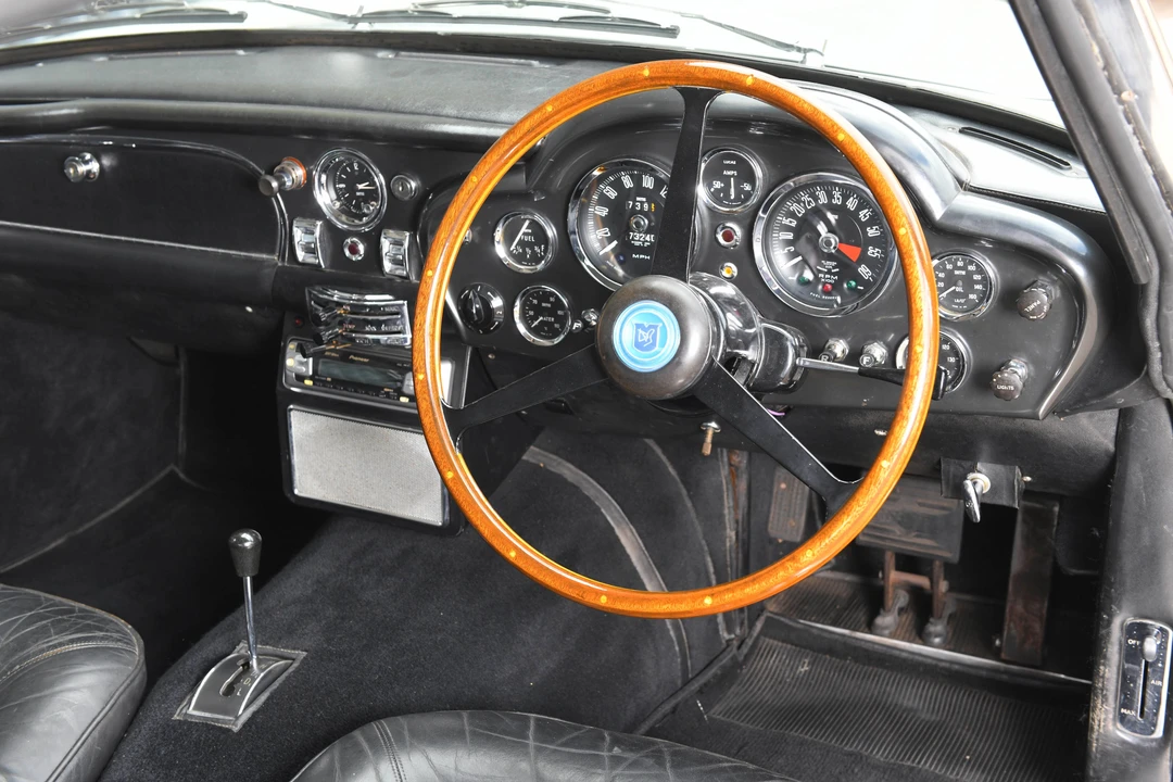 1969 Aston Martin DB6 - Image 21 of 31